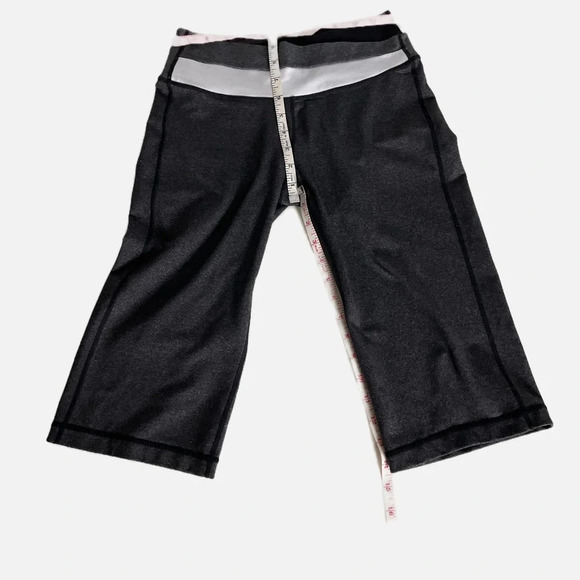Lululemon Athletica Women’s Astro Cropped Pants Size 6 Dark Heathered Gray - Picture 8 of 10